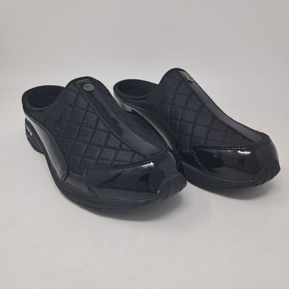 Easy Spirit Womens 8.5 Black Quilted Patent Leather Traveltime Clogs Mules Shoes